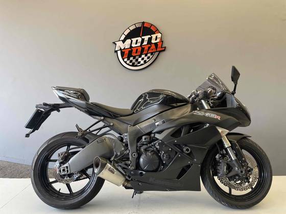 KAWASAKI NINJA ZX-6R 